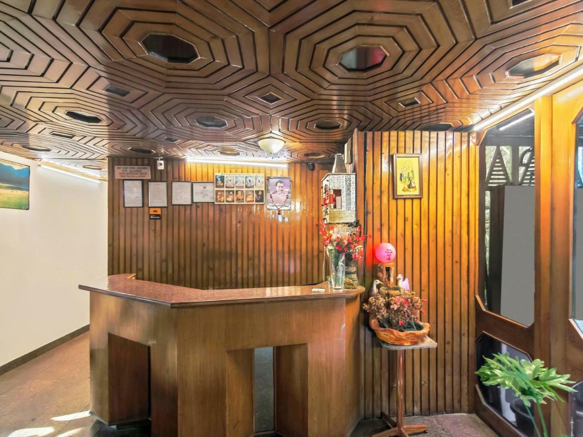 Oyo 11695 Hotel Auckland Shimla Exteriör bild